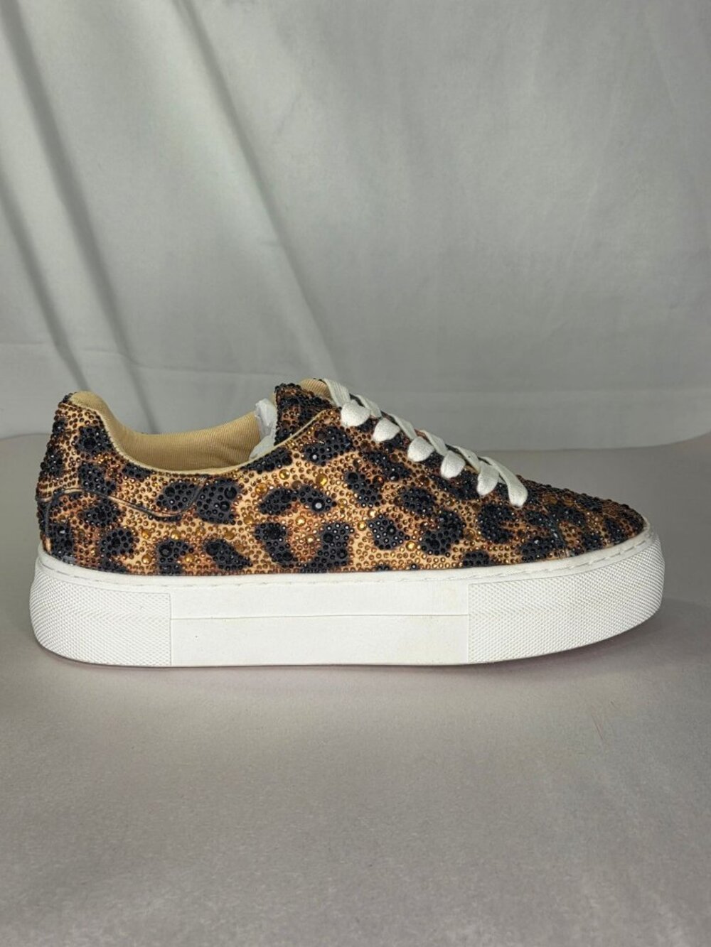 Betsey Johnson Women's Sidny Platform Sneakers - Leopard Size: 6 - Picture 3 of 8